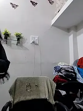 Offline Your-Rasmalai on StripChat