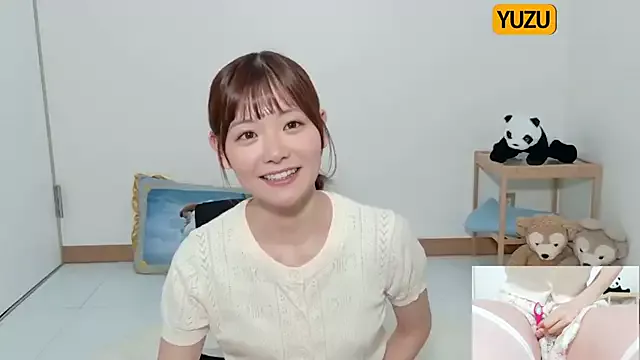 yuzukichi_jp on StripChat 