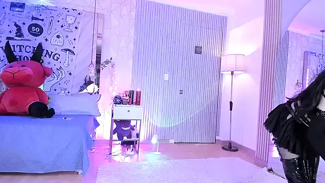 Offline zephirahabney on StripChat